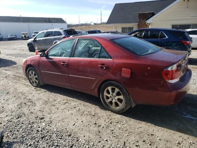 2005 Toyota Camry LE