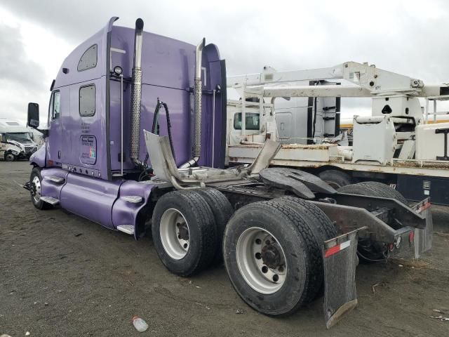 2004 Kenworth Construction T2000