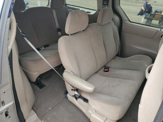 2003 Ford Windstar LX