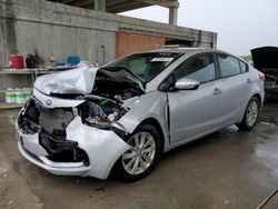 KIA Vehiculos salvage en venta: 2016 KIA Forte LX