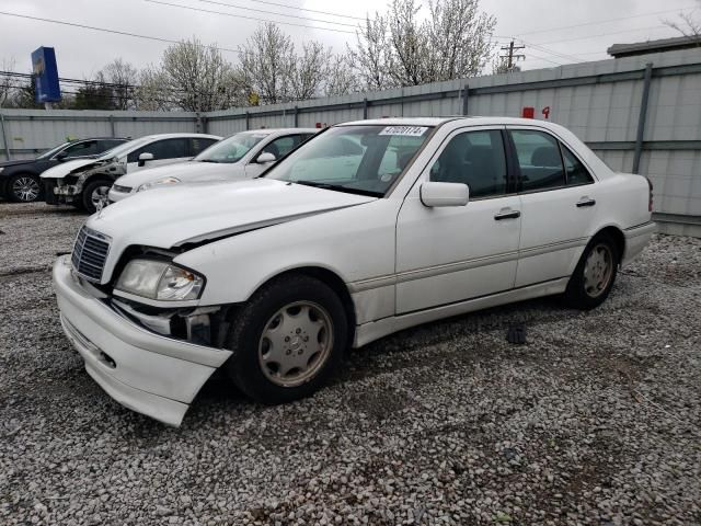 2000 Mercedes-Benz C 230