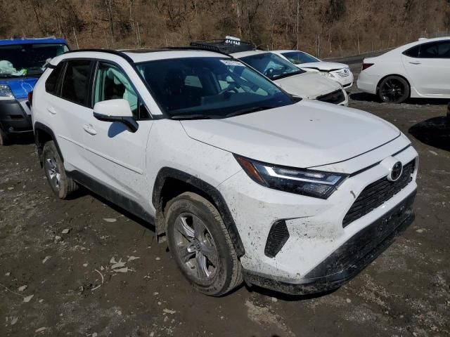 2022 Toyota Rav4 XLE