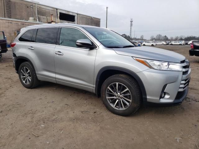 2018 Toyota Highlander SE