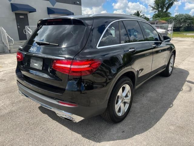 2018 Mercedes-Benz GLC 300