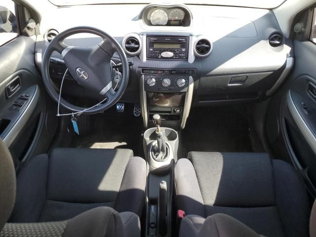 2005 Scion XA