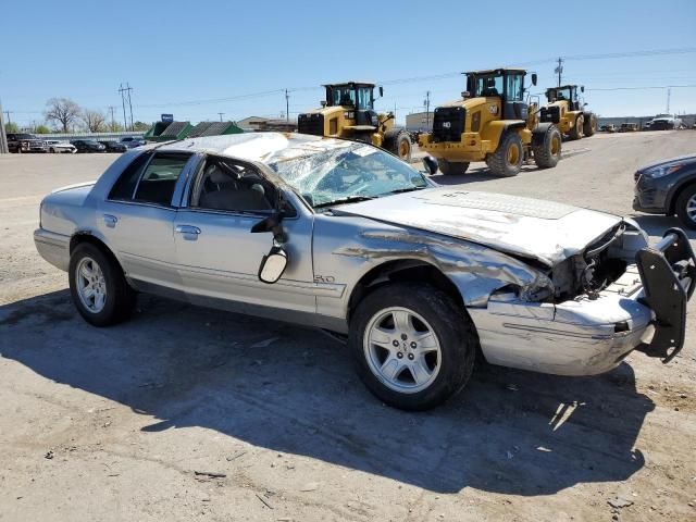 2002 Ford Crown Victoria LX