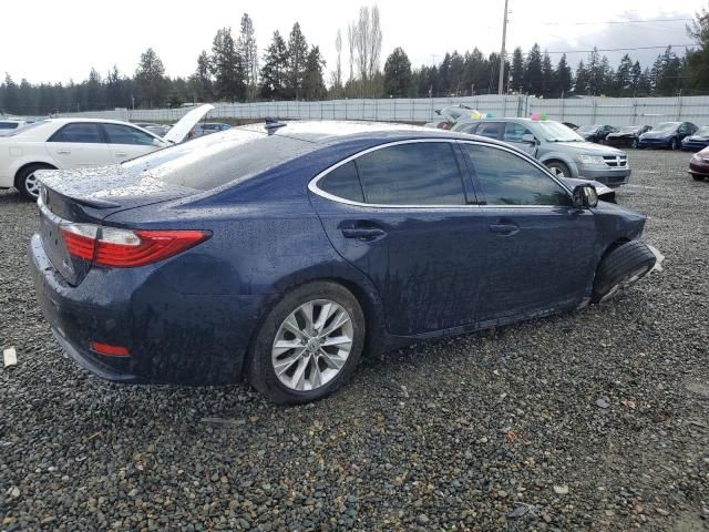 2013 Lexus ES 300H