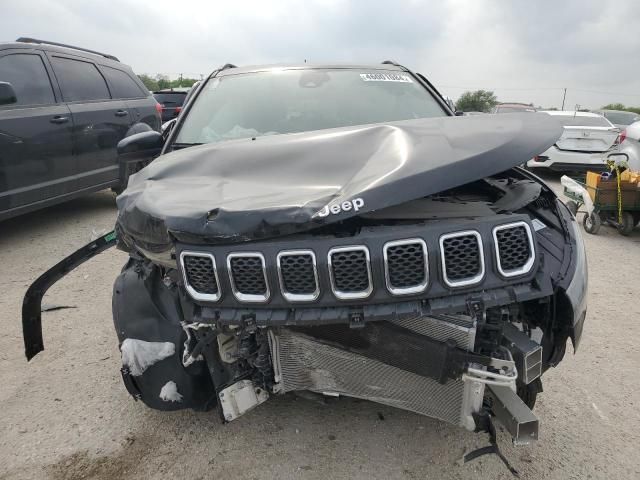 2023 Jeep Compass Latitude