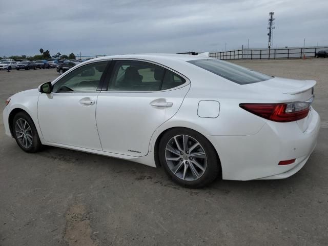 2016 Lexus ES 300H