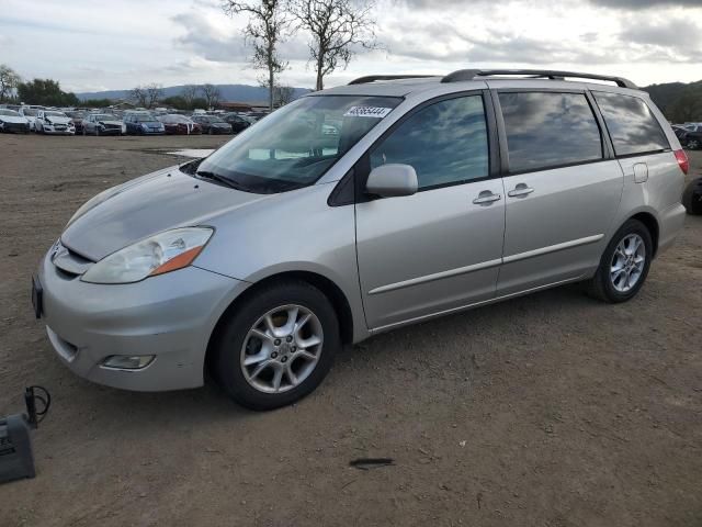 2006 Toyota Sienna XLE