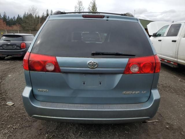 2009 Toyota Sienna CE