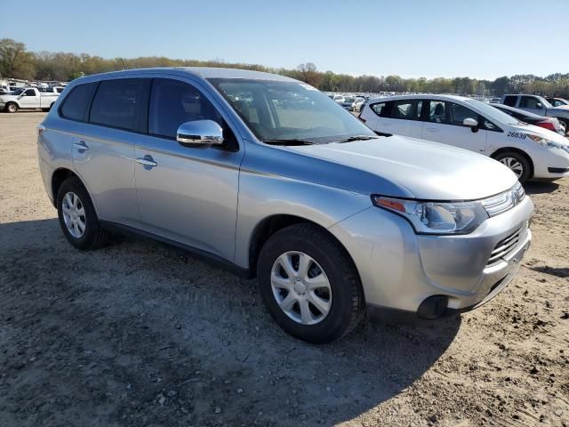 2014 Mitsubishi Outlander ES