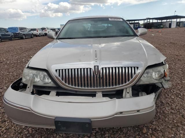 2008 Lincoln Town Car Signature Limited