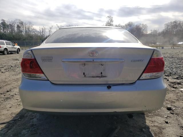 2005 Toyota Camry LE