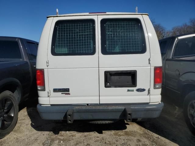 2014 Ford Econoline E250 Van