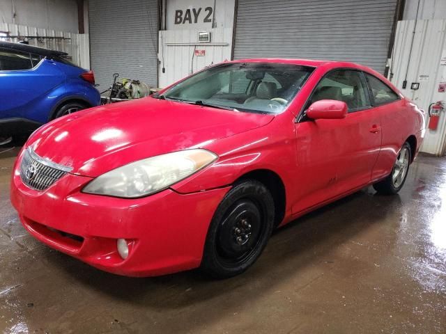 2004 Toyota Camry Solara SE