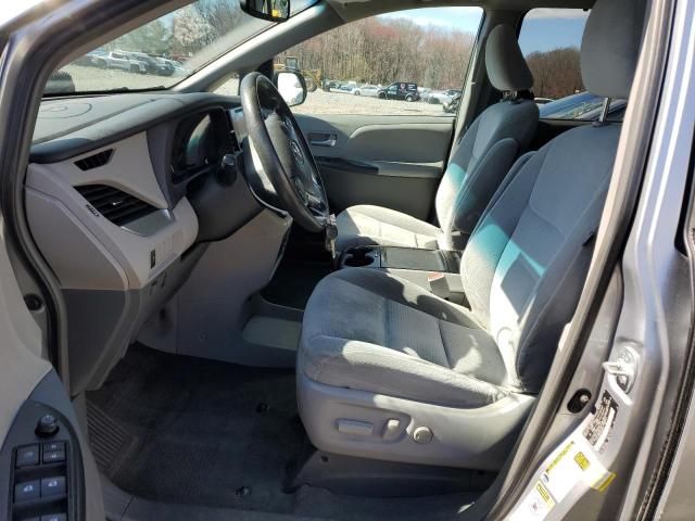 2015 Toyota Sienna LE