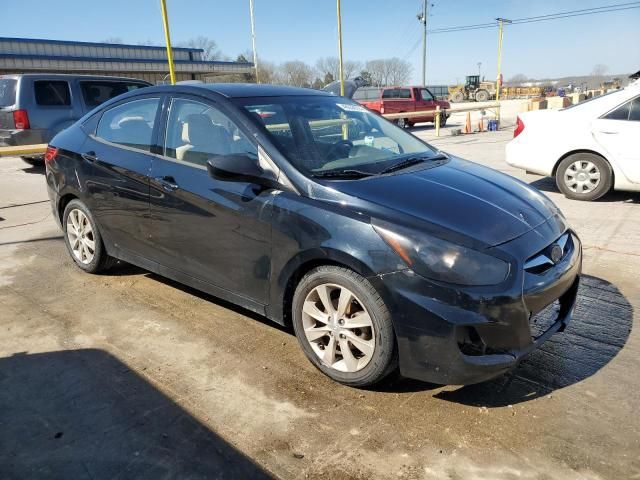 2012 Hyundai Accent GLS