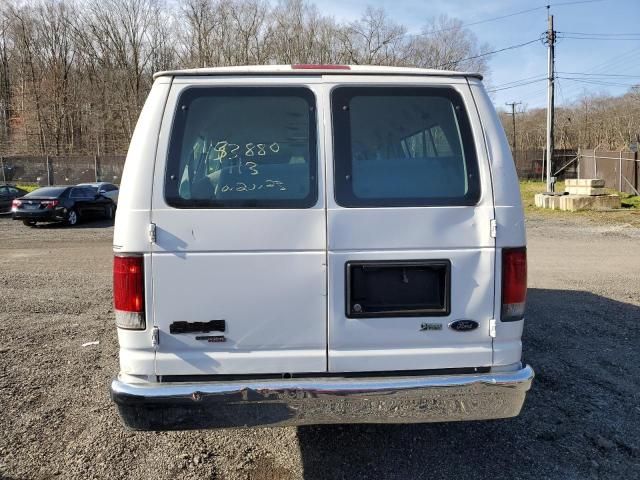 2012 Ford Econoline E350 Super Duty Wagon