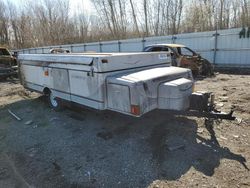 Salvage trucks for sale at Portland, MI auction: 2004 Fleetwood Trailer