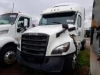 2020 Freightliner Cascadia 126