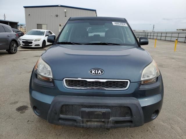 2011 KIA Soul +