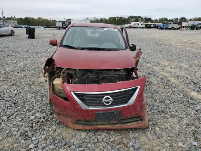 2013 Nissan Versa S