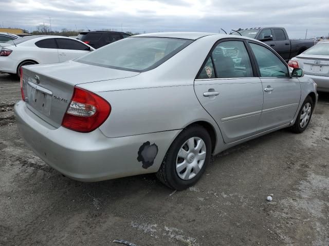 2004 Toyota Camry LE