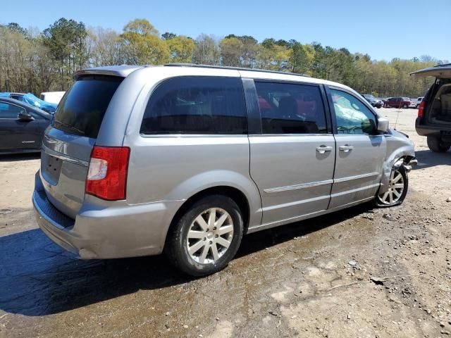 2013 Chrysler Town & Country Touring