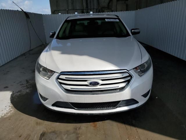 2015 Ford Taurus Limited