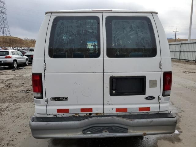 2001 Ford Econoline E250 Van