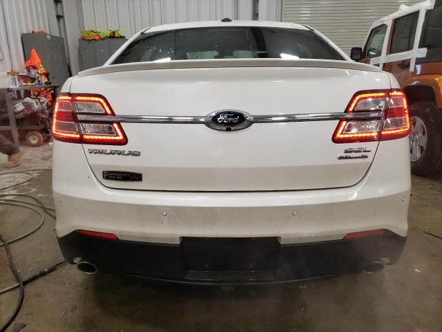 2015 Ford Taurus SEL