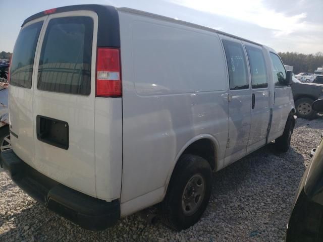 2022 Chevrolet Express G2500