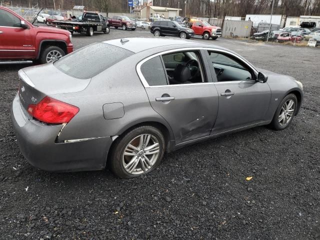 2015 Infiniti Q40