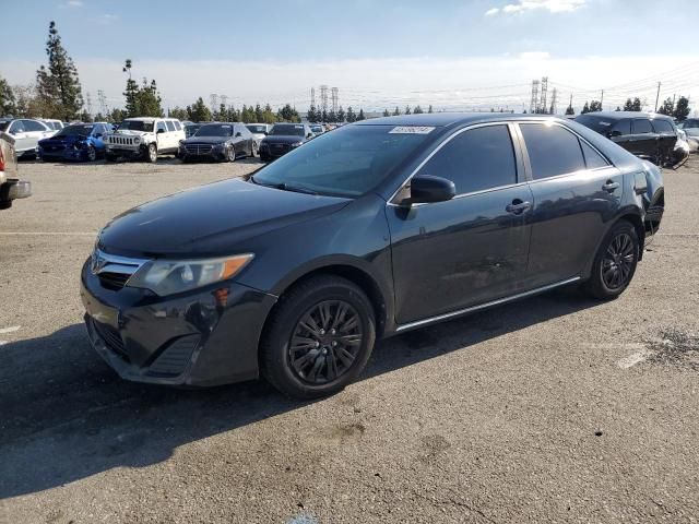 2014 Toyota Camry Hybrid