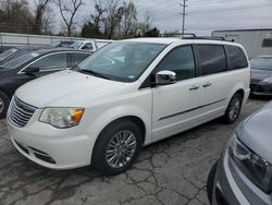 Vehiculos salvage en venta de Copart Bridgeton, MO: 2013 Chrysler Town & Country Touring L