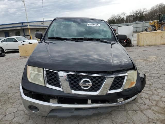 2005 Nissan Frontier Crew Cab LE