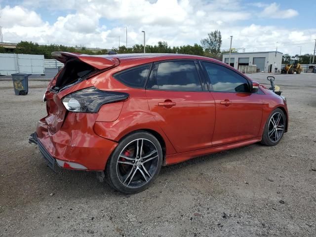 2018 Ford Focus ST