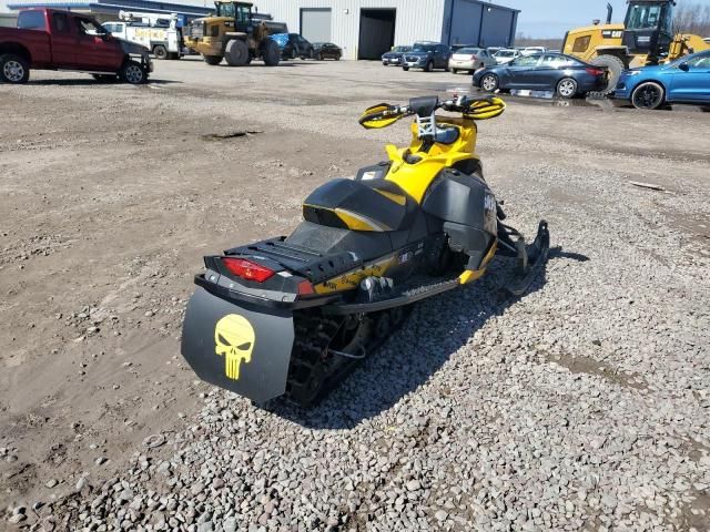 2012 Skidoo Snowmobile