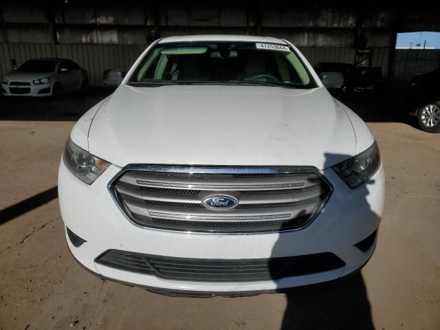 2013 Ford Taurus SE