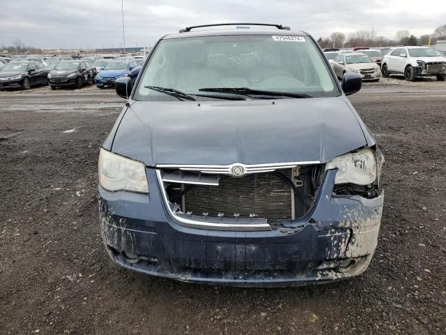 2008 Chrysler Town & Country Touring