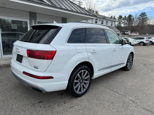 2017 Audi Q7 Premium Plus