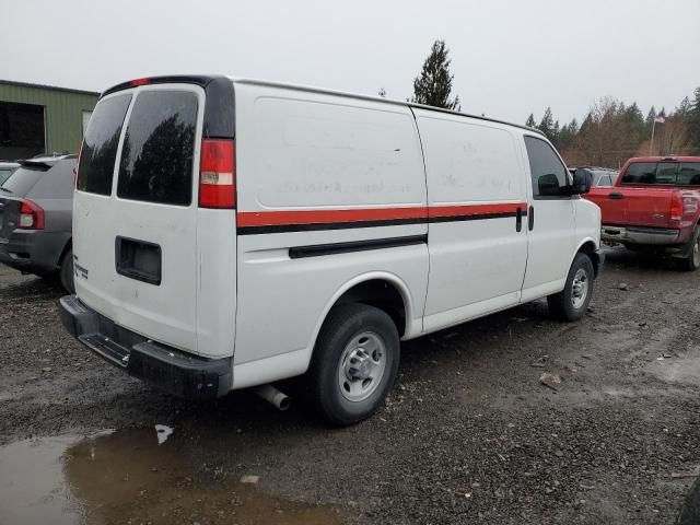 2011 Chevrolet Express G2500