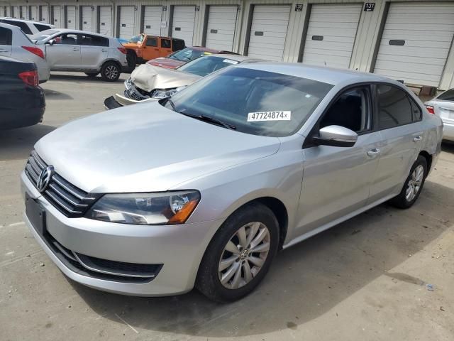 2013 Volkswagen Passat S