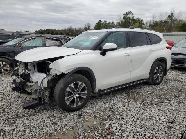 2020 Toyota Highlander XLE