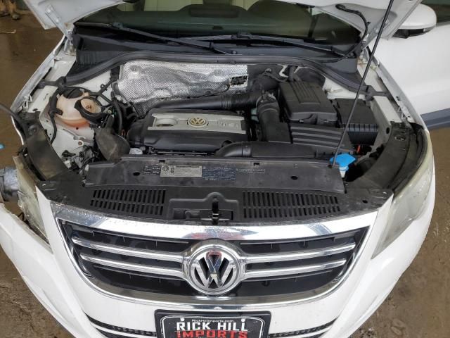 2010 Volkswagen Tiguan SE