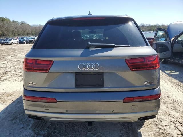 2018 Audi Q7 Prestige