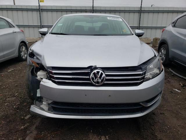 2012 Volkswagen Passat SE