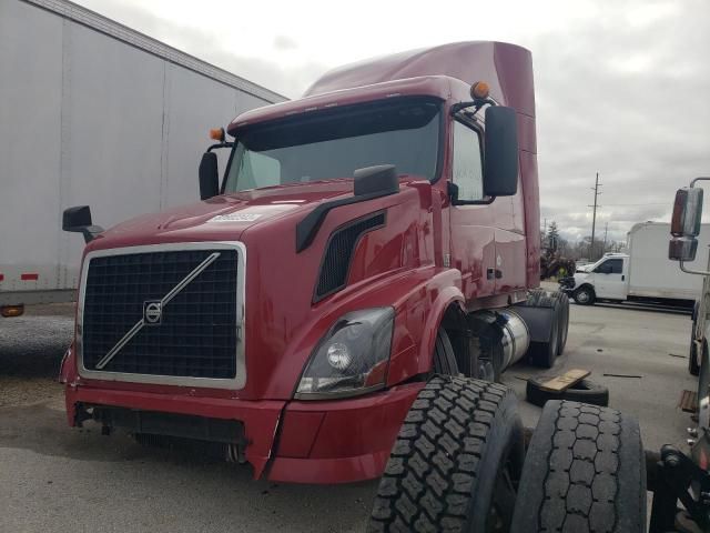 2014 Volvo VN VNL