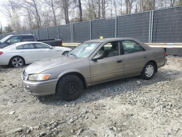 2000 Toyota Camry CE